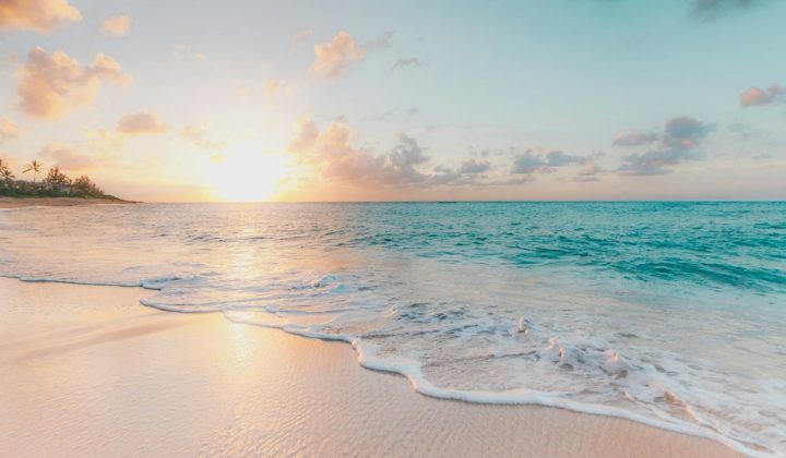 Courir sur le sable : appuis, mollets et progression sans se blesser